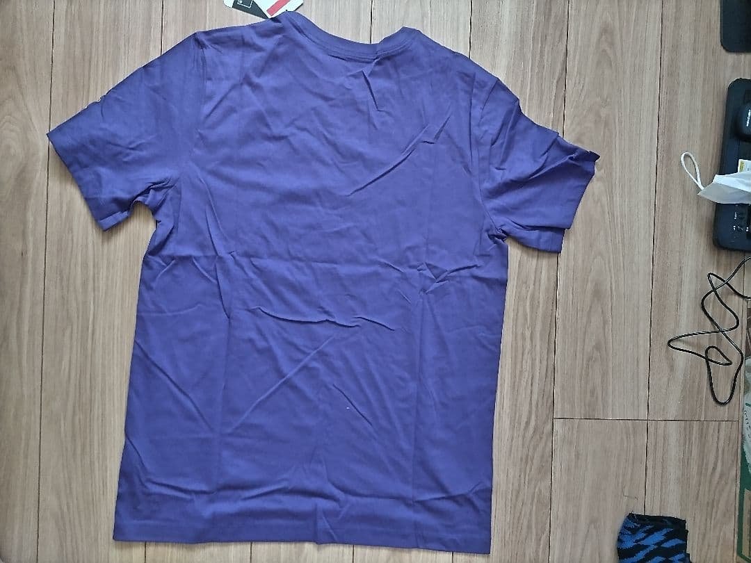 ロサンゼルスレイカ一ズ エッセンシャル ジョーダン NBA Tシャツ