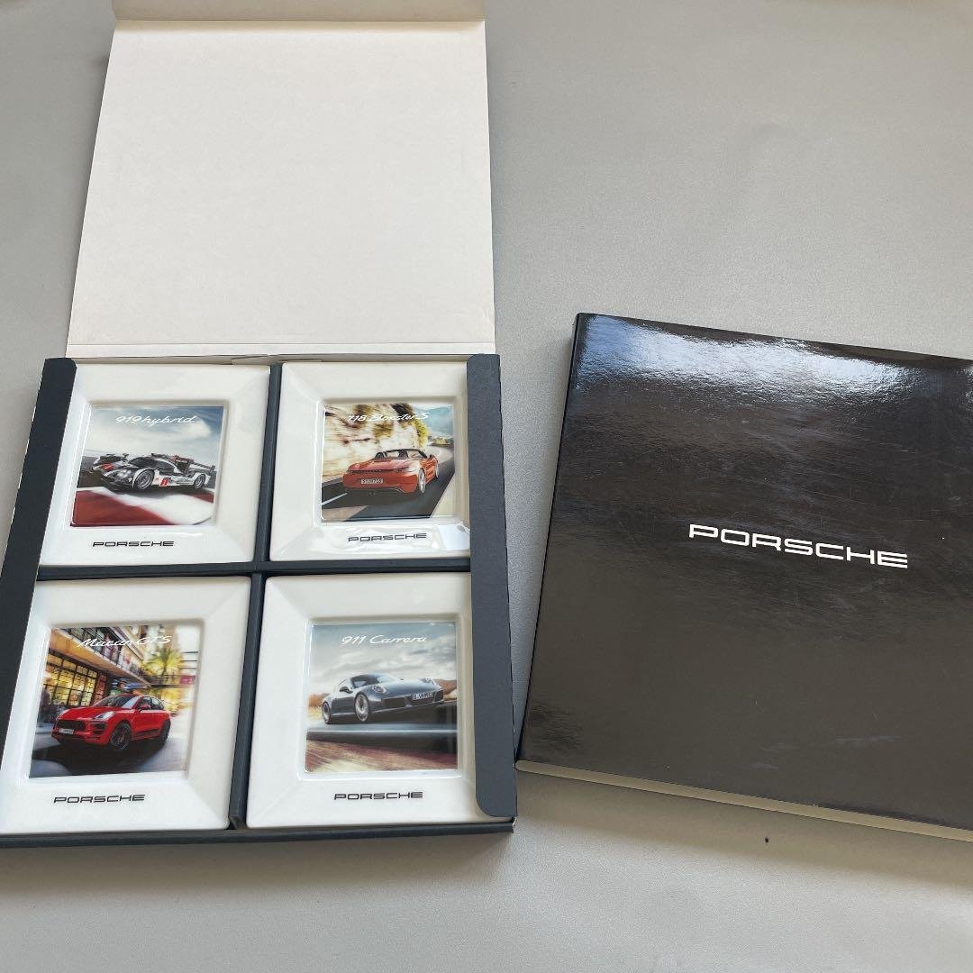 PORSCHE　ポルシェピクチャープレート　４枚セット絵皿・小皿・飾り皿