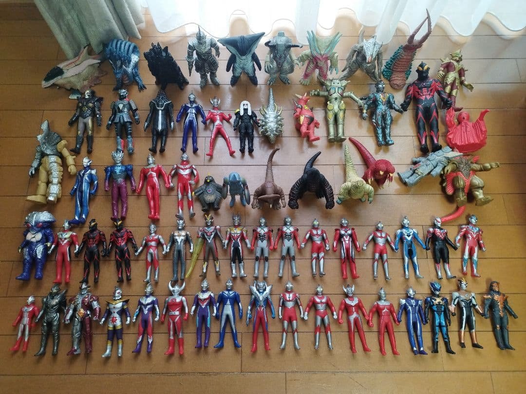 ウルトラマン　怪獣　ソフビ　まとめ売り　68体セット　クリスマスプレゼントに