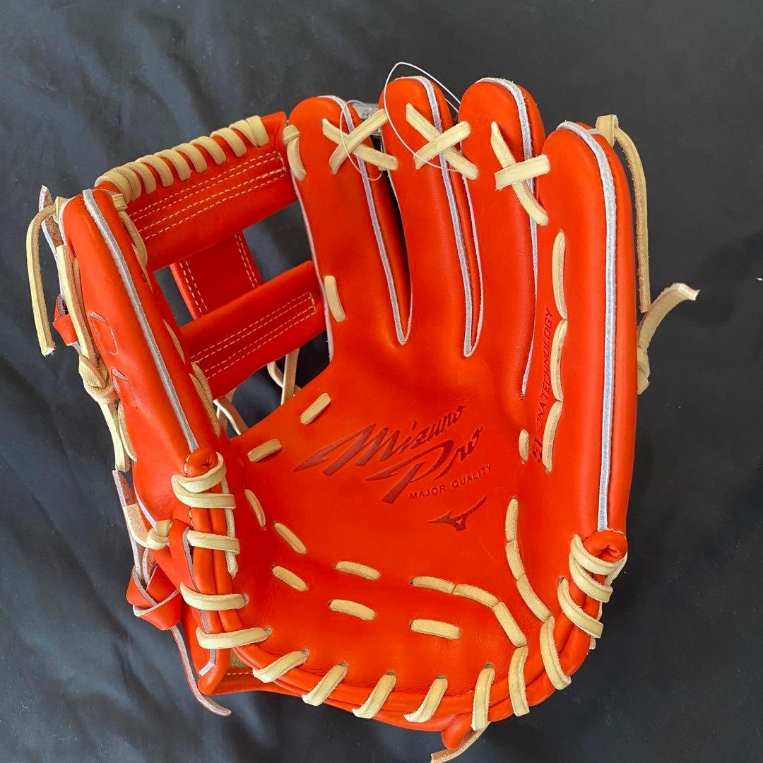 【新品・未使用】ミズノプロ　軟式用　5DNAテクノロジー　内野手用　サイズ9